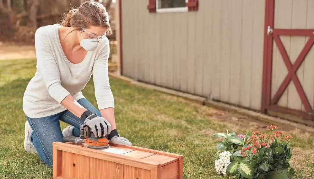 how to sand wood furniture